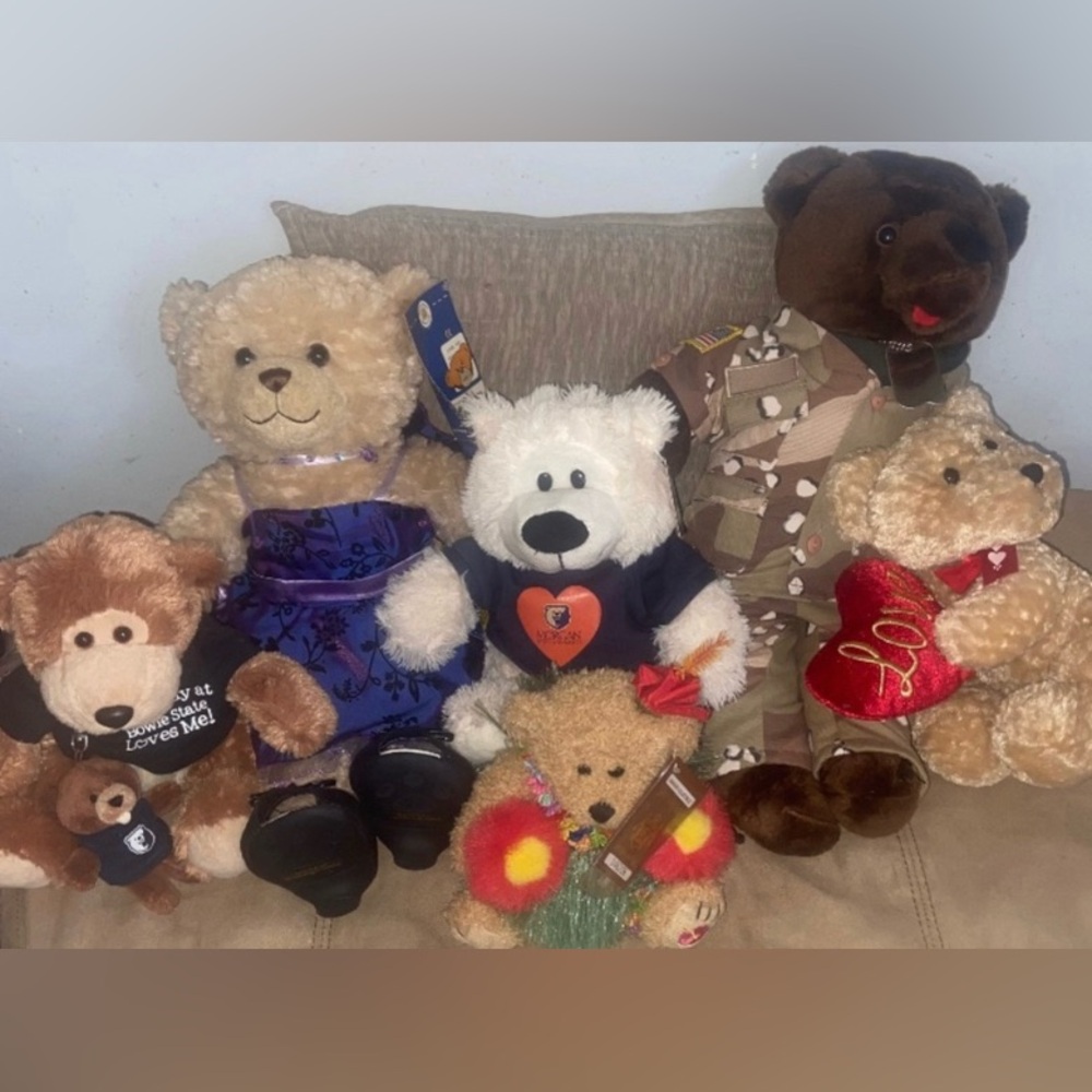 Unlisted Pop Up - Downsizing Live